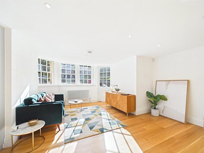 2 Bedroom Apartment To Rent In Sassoon Grove, Edinburgh, Midlothian, EH10