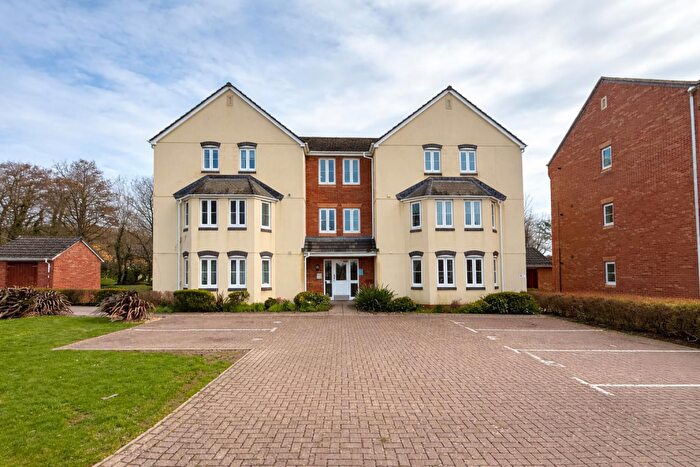 2 Bedroom Apartment For Sale In Caen View, Braunton, EX33