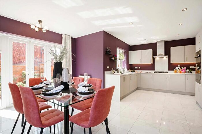 4 Bedroom Detached House For Sale In Normandy Way, Hinckley, Leicester, LE10