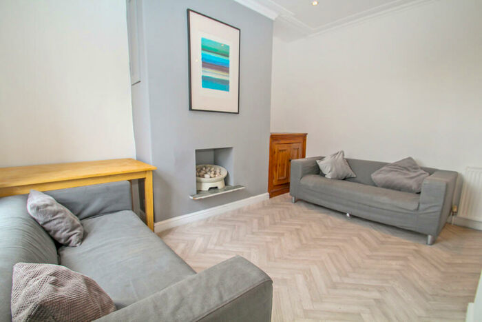 3 Bedroom Terraced House To Rent In Granby Terrace, Headingley, LS6