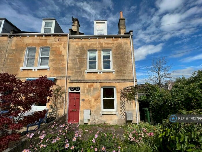 3 Bedroom End Of Terrace House To Rent In Garfield Terrace, Bath, BA1