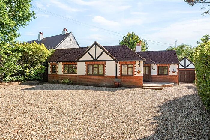 4 Bedroom Bungalow To Rent In Norrels Drive, East Horsley, Leatherhead, KT24