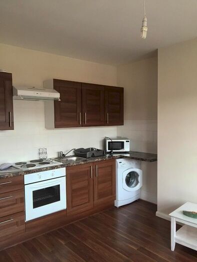 1 Bedroom Flat To Rent In Kingsley Avenue, Daventry, Northamptonshire, NN11
