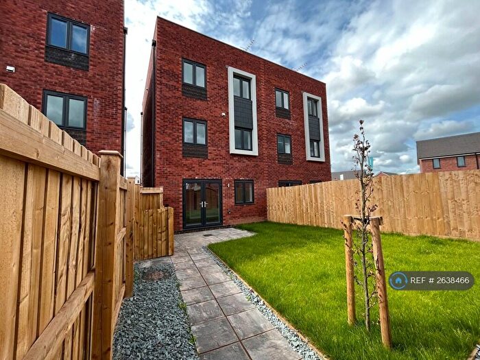 5 Bedroom Semi-Detached House To Rent In Bayley Place, Exeter, EX1