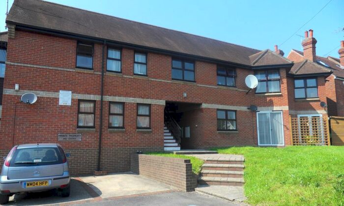 1 Bedroom Flat To Rent In Prospect Street, Caversham, RG4