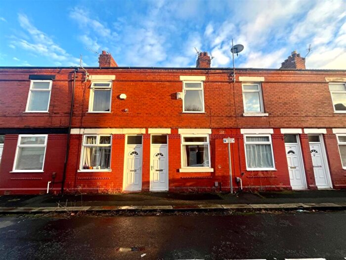 2 Bedroom Terraced House To Rent In Howells Avenue, Sale, M33