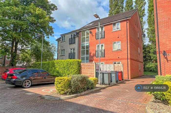 2 Bedroom Flat To Rent In Parsons Way, Manchester, M9
