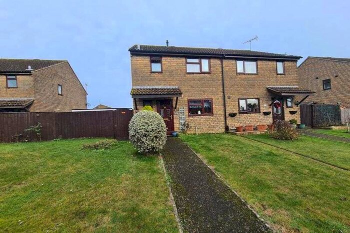 3 Bedroom Property For Sale In Broadway, Merriott, TA16