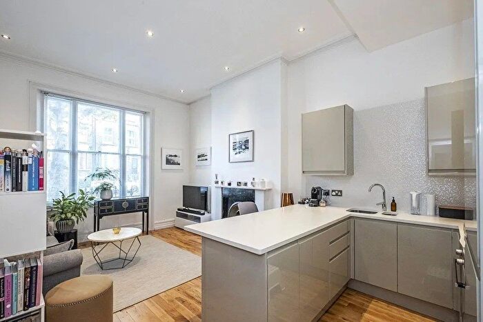 2 Bedroom Flat To Rent In Shirland Road, W9