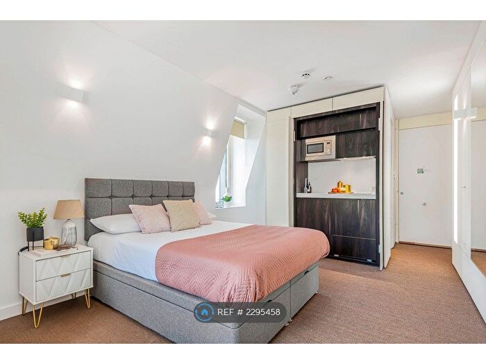 Studio To Rent In Staines Road, Hounslow, TW3