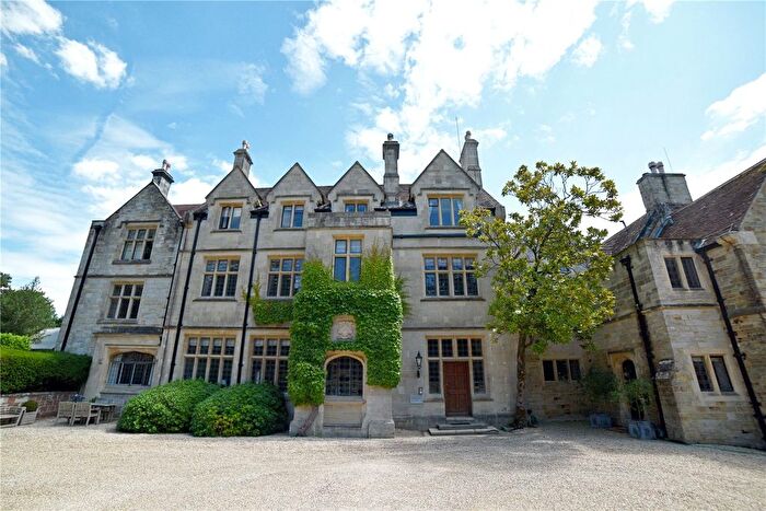 1 Bedroom Flat For Sale In Temple Grove House, Herons Ghyll, Uckfield, East Sussex, TN22