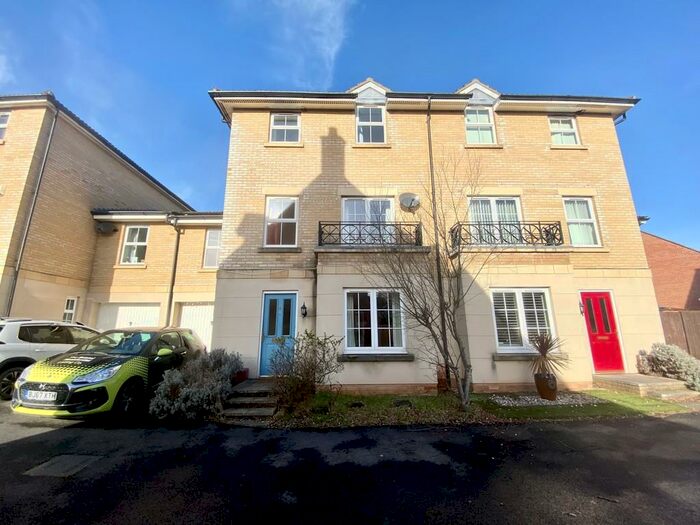 5 Bedroom Terraced House To Rent In Long Ashton, Kings Croft, BS41