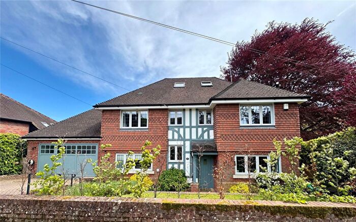 5 Bedroom Detached House For Sale In Hillside Road, Sevenoaks, Kent, TN13