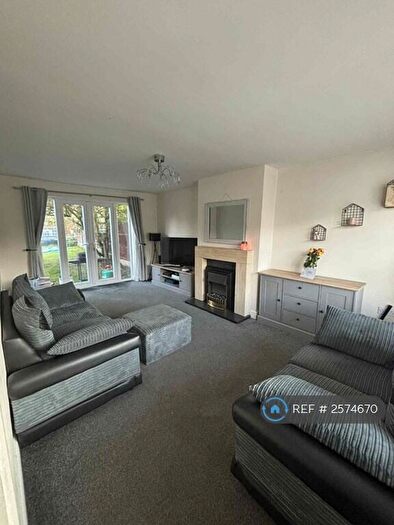 3 Bedroom Semi-Detached House To Rent In Sycamore Road, Mansfield Woodhouse, Mansfield, NG19