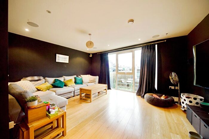 3 Bedroom Terraced House For Sale In Alexis Row, Broxbourne, EN10