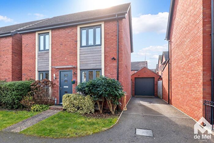 3 Bedroom Detached House For Sale In Denman Avenue, Cheltenham, GL50