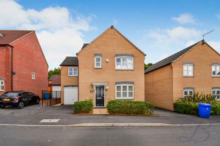 4 Bedroom Detached House To Rent In Debdale Way, Mansfield Woodhouse, Mansfield, NG19