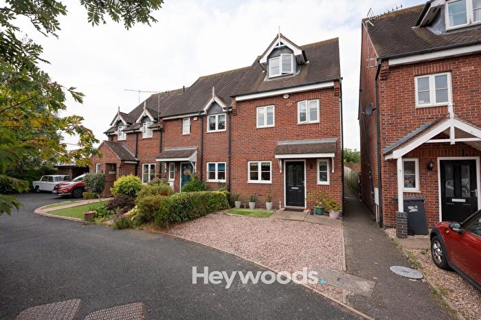 3 Bedroom Town House For Sale In Haywood Court, Madeley, CW3