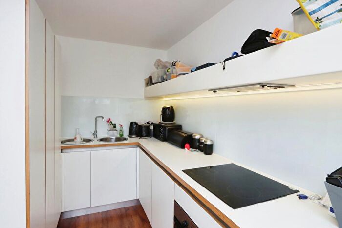 2 Bedroom Apartment To Rent In Centenary Works, Nr Abbeydale Road, S8