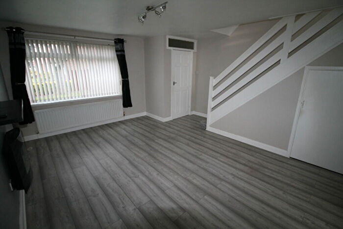 3 Bedroom End Of Terrace House For Sale In Helmsley Close, Penshaw, Houghton Le Spring, DH4