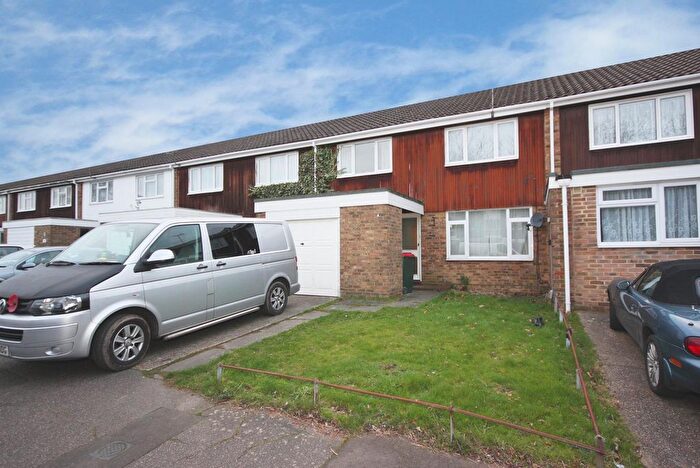 3 Bedroom Property To Rent In Furnace Green, Crawley, West Sussex., RH10