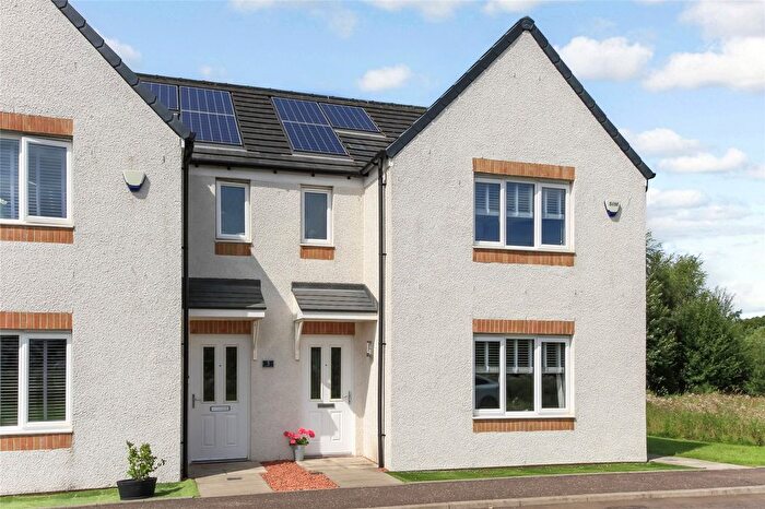 3 Bedroom Semi-Detached House For Sale In Kirkmill Place, Moodiesburn, Glasgow, North Lanarkshire, G69