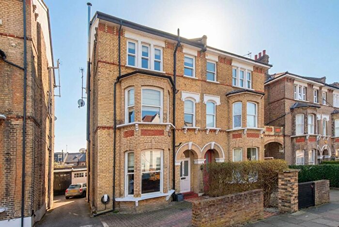 5 Bedroom Property For Sale In Weech Road, West Hampstead, London, NW6