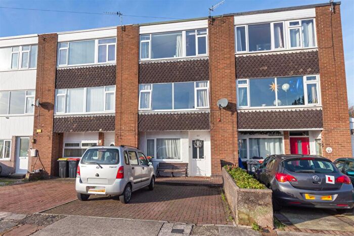 4 Bedroom Town House For Sale In Hampsfell Drive, Morecambe, LA4