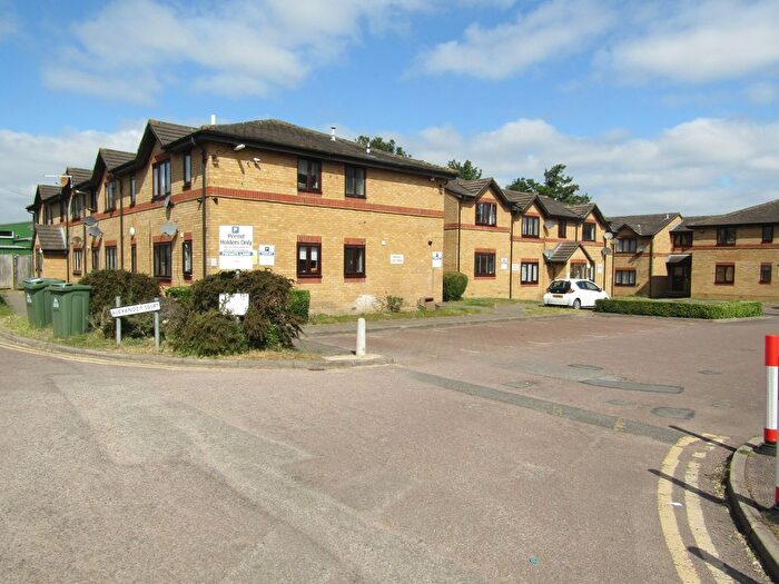 1 Bedroom Studio To Rent In Victoria Close, Cheshunt, EN8