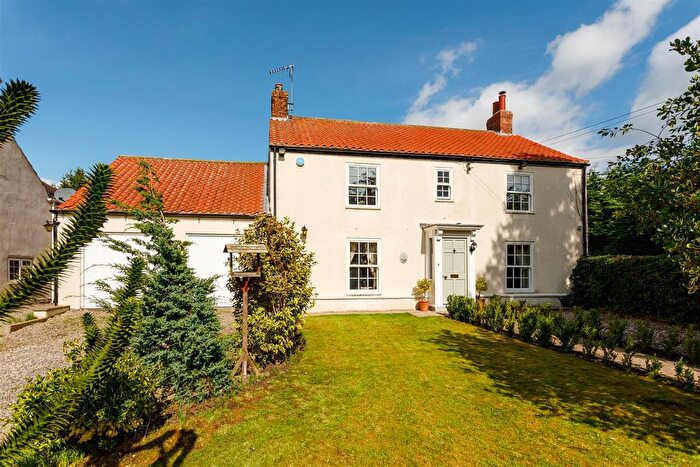 4 Bedroom Detached House For Sale In Main Street, Tollerton, York, YO61