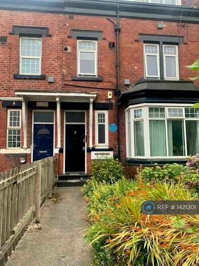 1 Bedroom Flat To Rent In Claremont Villas, Leeds, LS2