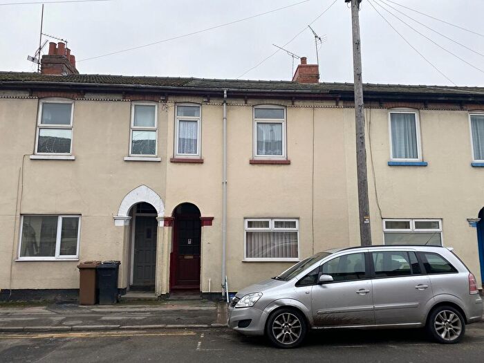3 Bedroom Terraced House For Sale In Portland Street, Lincoln, Lincolnshire, LN5