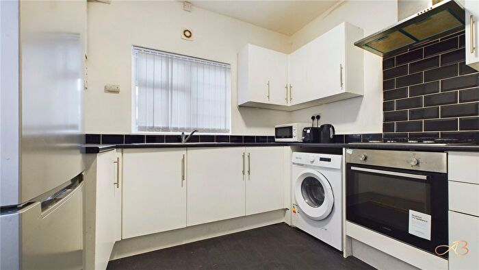 5 Bedroom Detached House To Rent In Croydon Road, Middlesbrough, TS1