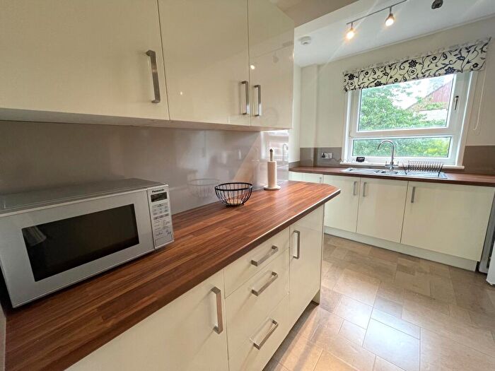 2 Bedroom Flat To Rent In Auchinyell Road, Aberdeen, AB10