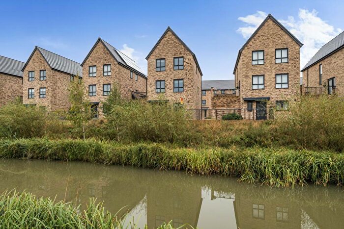 4 Bedroom Detached House To Rent In Chaddington Strand, Swindon, SN1