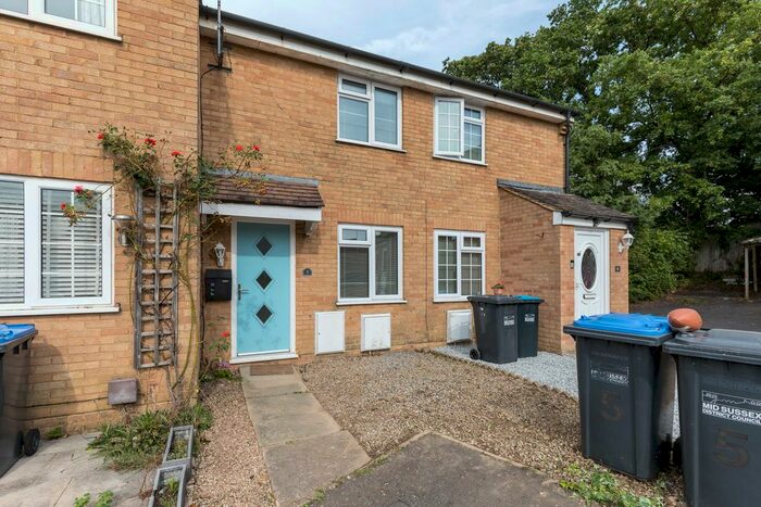1 Bedroom Terraced House To Rent In Gander Close, Burgess Hill, RH15