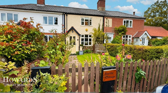 3 Bedroom Cottage For Sale In The Staithe, Thurne, NR29