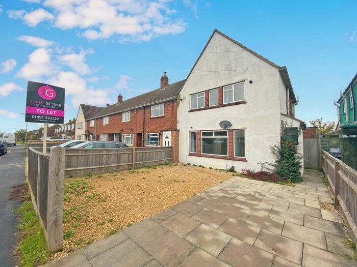 3 Bedroom Semi-Detached House To Rent In Wilding Road, Wallingford OX10