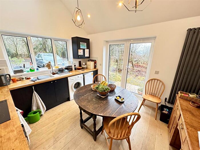 6 Bedroom Smallholding For Sale In Rhydcymerau, Llandeilo, SA19