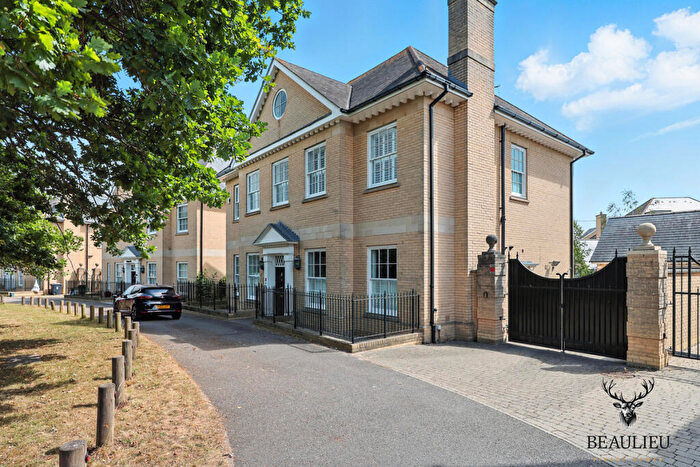 6 Bedroom Detached House For Sale In Braganza Way, Beaulieu Park, CM1