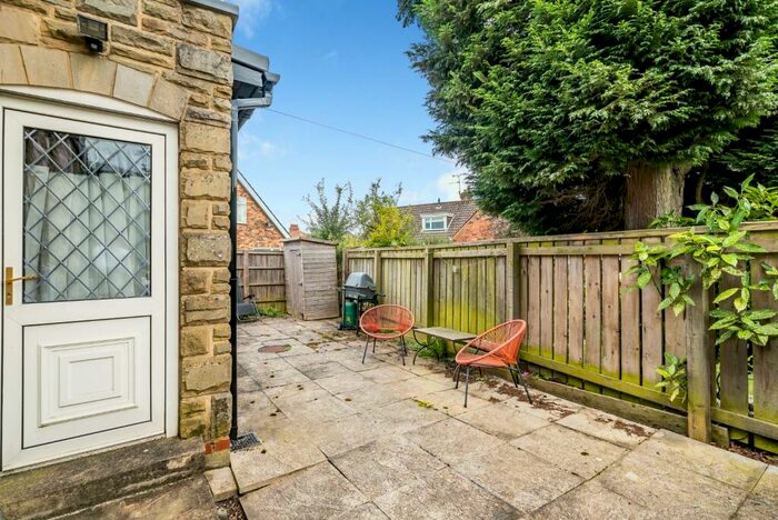 3 Bedroom Detached House For Sale In Hookstone Drive, Harrogate, North Yorkshire, Uk, HG2