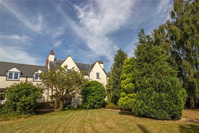 2 Bedroom Apartment To Rent In Church Road, Frampton Cotterell, Bristol, South Gloucestershire, BS36