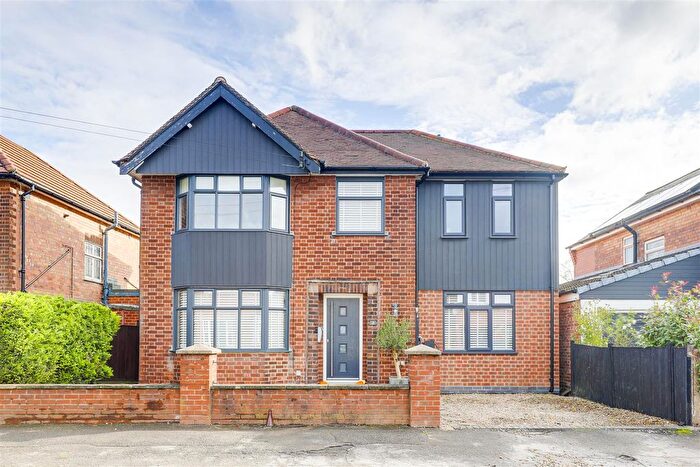 4 Bedroom Detached House For Sale In Roseleigh Avenue, Mapperley, Nottinghamshire, NG3