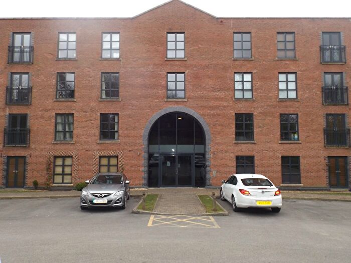 2 Bedroom Property To Rent In Godfrey Mill, Hyde, SK14