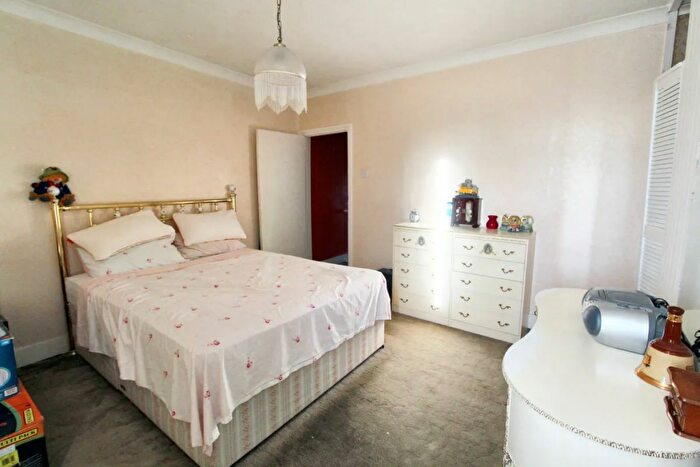 3 Bedroom Terraced House For Sale In Queenborough Road, Minster On Sea, Sheerness, Kent, ME12