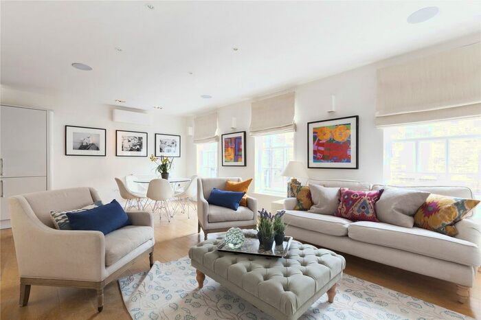 3 Bedroom Terraced House To Rent In Kensington Park Mews, Notting Hill, W11