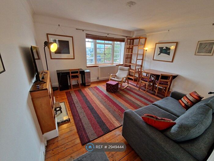 1 Bedroom Flat To Rent In Tavistock Court, London, WC1H