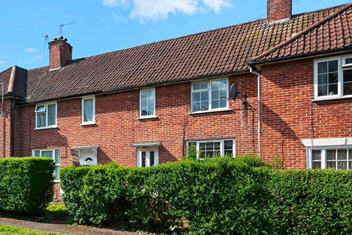 3 Bedroom Terraced House For Sale In Templeman Road, Hanwell, London, W7