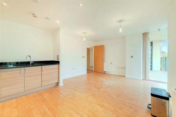 1 Bedroom Apartment To Rent In Heybourne Crescent, London, NW9