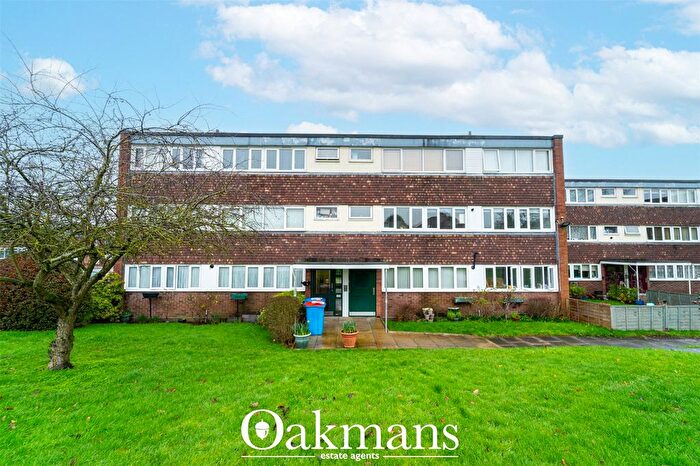 2 Bedroom Flat For Sale In Moordown Avenue, Solihull, West Midlands, B92
